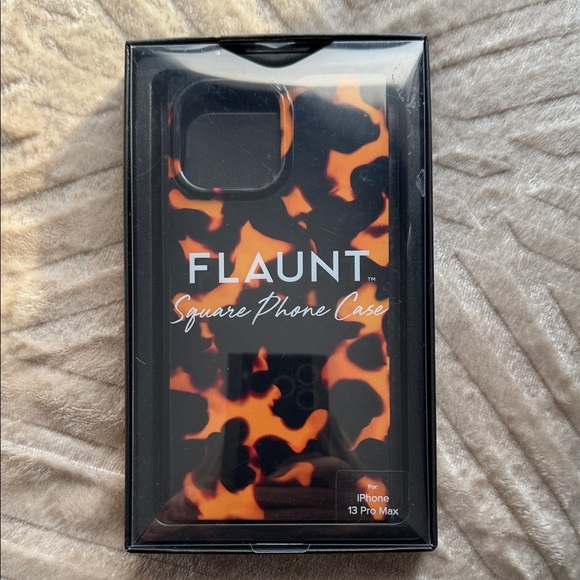 Flaunt Other - Flaunt Tortoise print Square Phone Case for iPhone 13 Pro Max